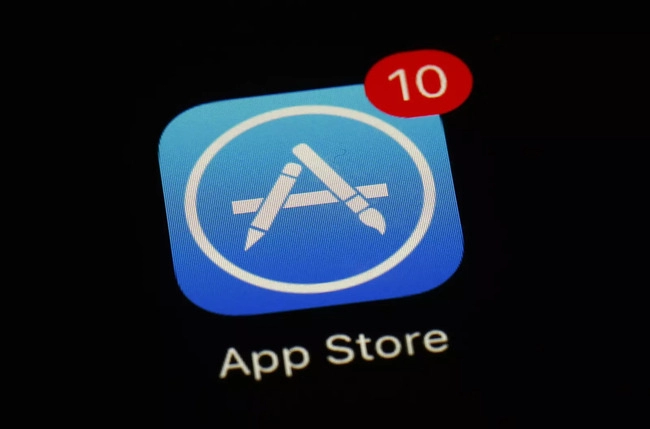 Apple Starts Showing Ads in App Store & Apple Pay Expansion